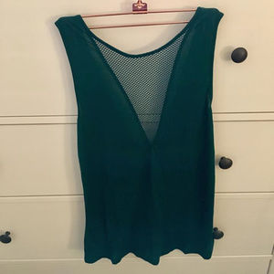 ALO Yoga Warm-up Tank in Emerald